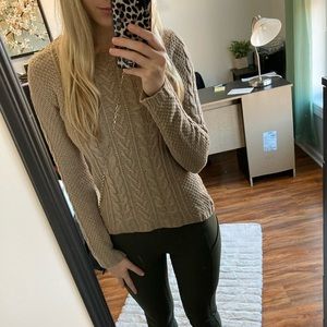 Chunky Sweater Small Tan Gold